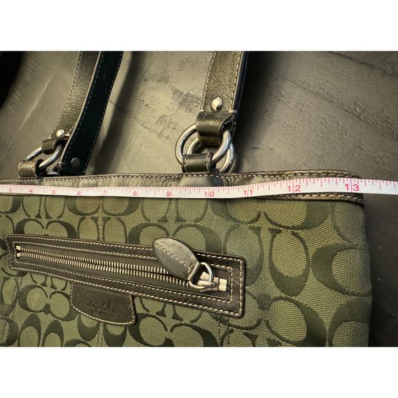 Coach F14693 Green Penelope Signature Tote - Picture 10 of 12